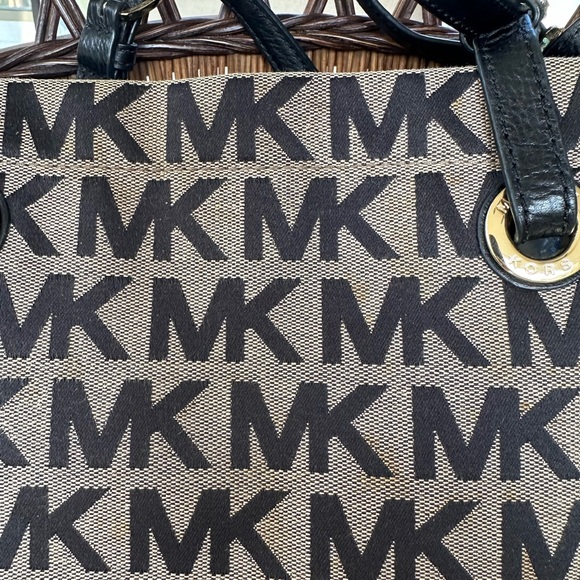 Michael Kors Tote in Black and Tan - Picture 5 of 16